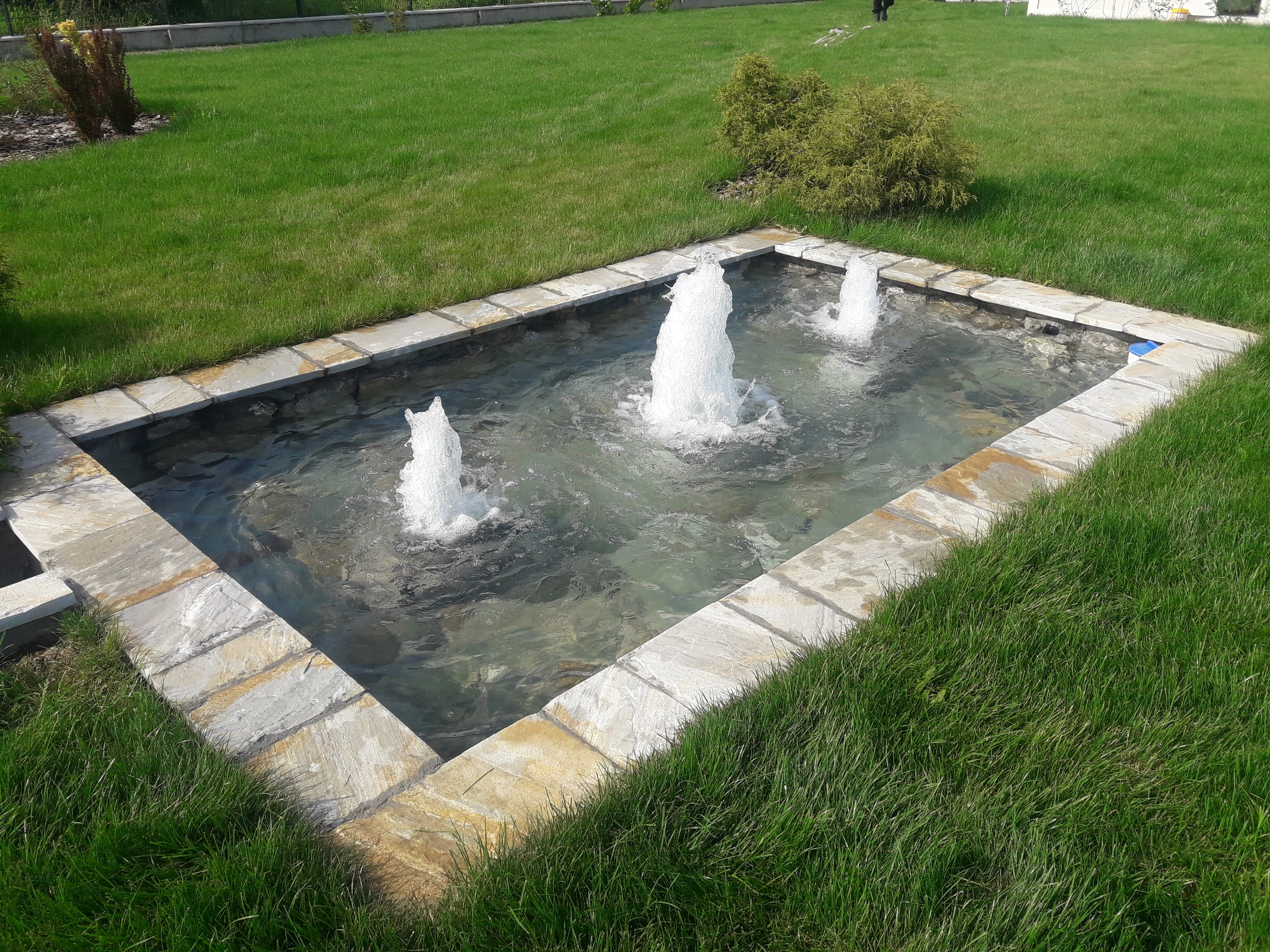 Moderna Fontana 7 — image 1